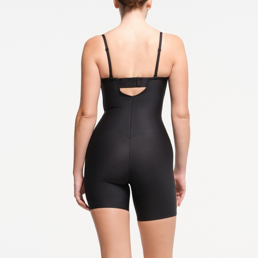 Skims CORE SCULPT UNDERWIRE MID THIGH BODYSUIT NEW 4X - Picture 5 of 6